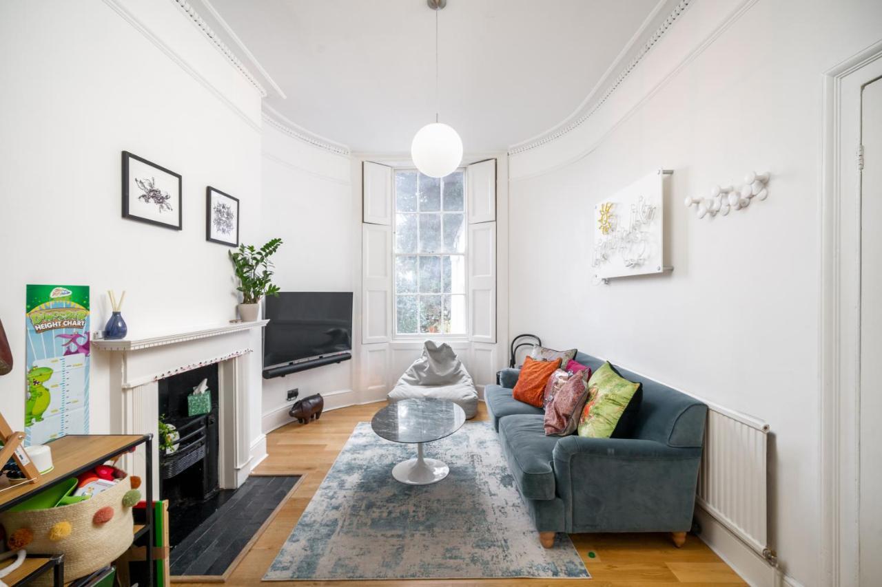 Sleek Flat With Communal Courtyard Λονδίνο Εξωτερικό φωτογραφία