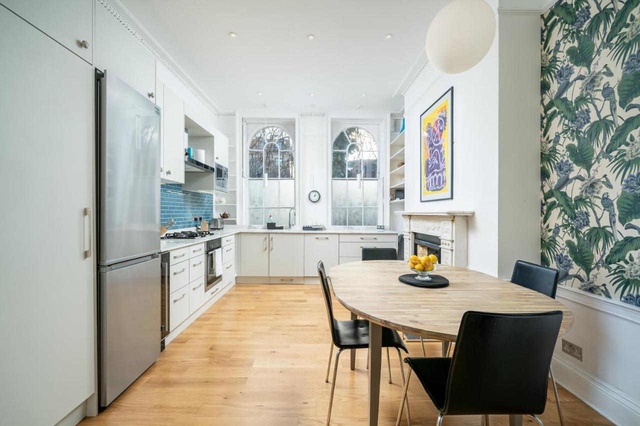Sleek Flat With Communal Courtyard Λονδίνο Εξωτερικό φωτογραφία